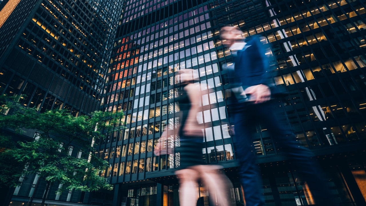 Buildings, Two people walking